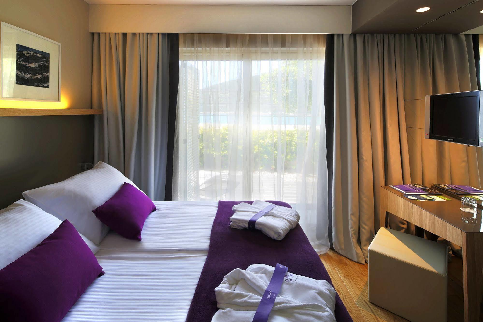 Boutique Hotel Adoral Rabac Exterior foto